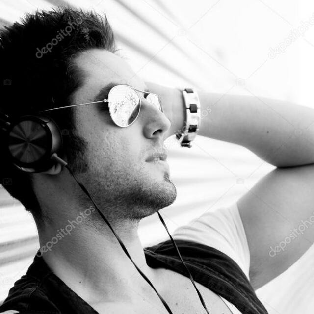 🎥Muzic📝Поэт🎶