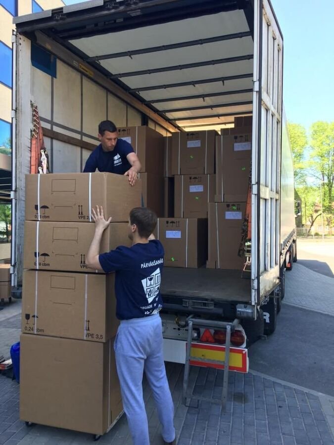 Грузчики Москва