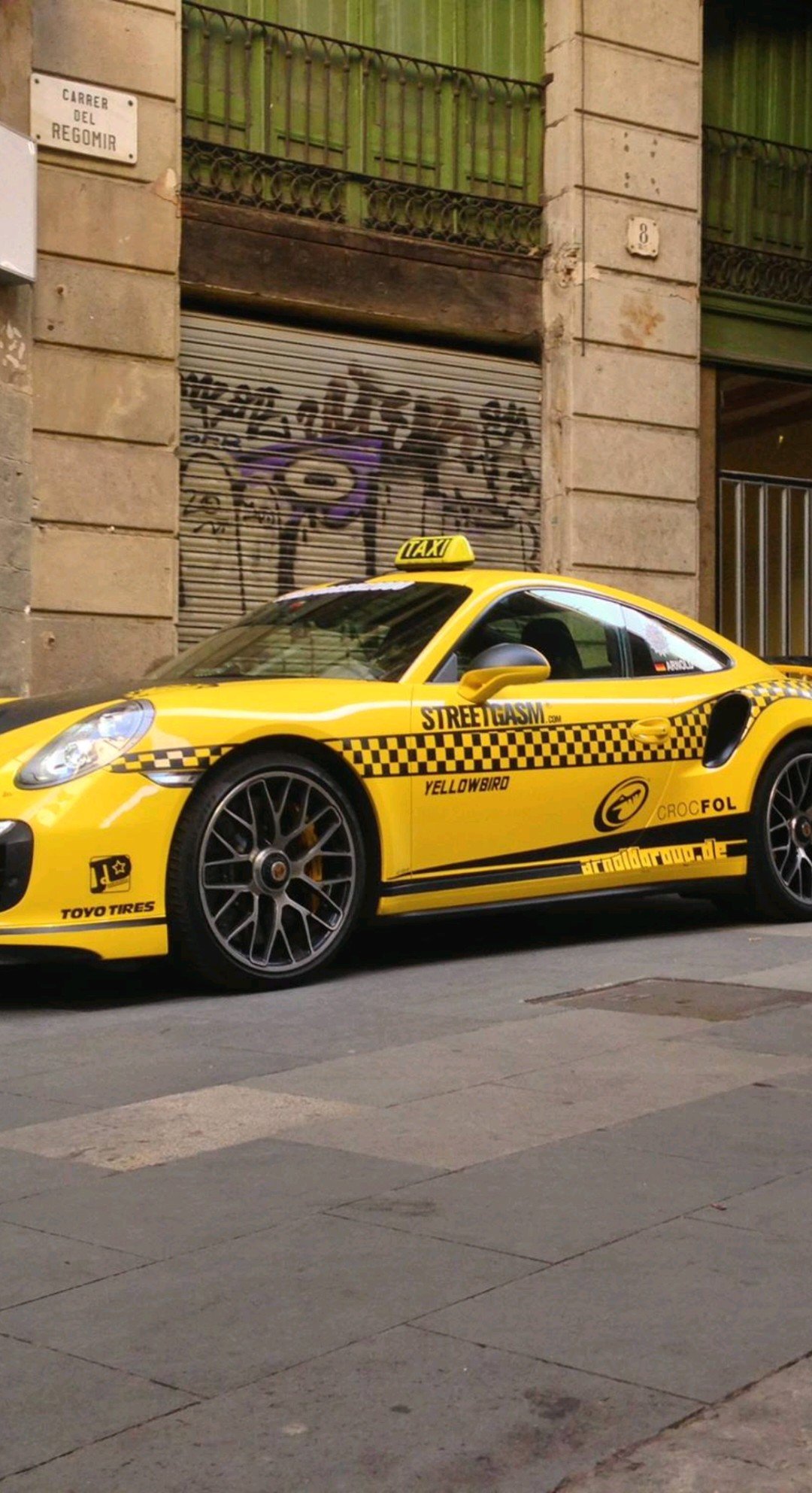 Группа таксистов Уральска