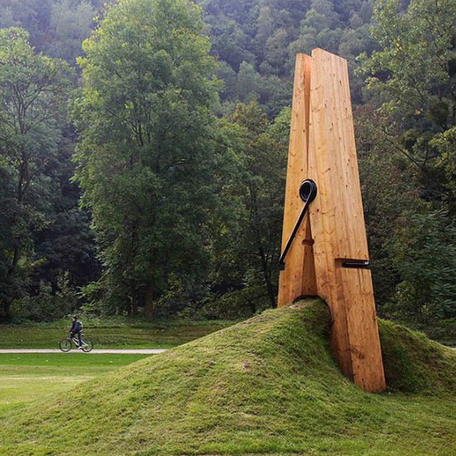 Местами Интересно