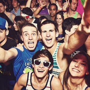 Молодежный клуб