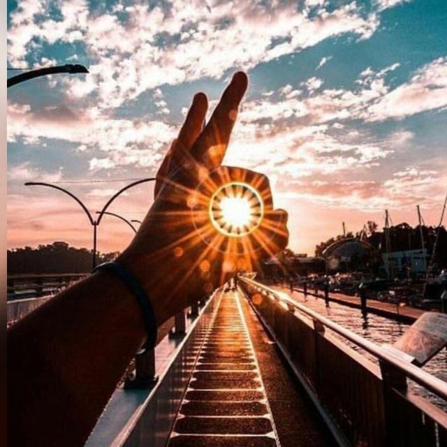 Стикеры и общение