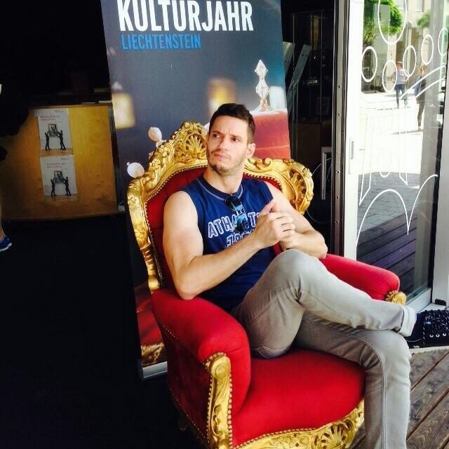 Слово Славы (честный театральный блог)