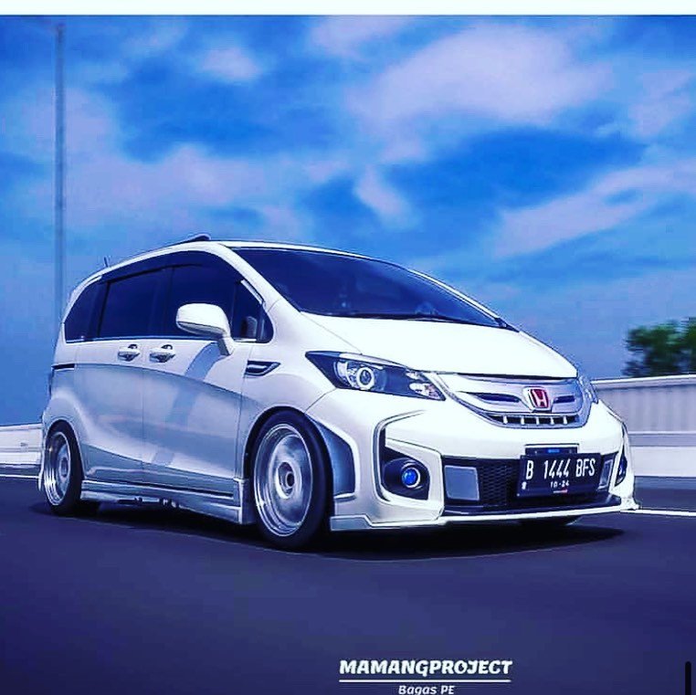 Honda Freed&Spike Club
