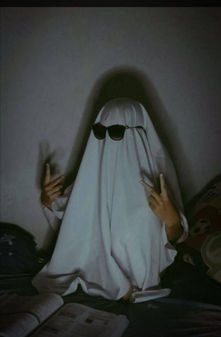 ВоТкомуДелатЬтоНечегО))))