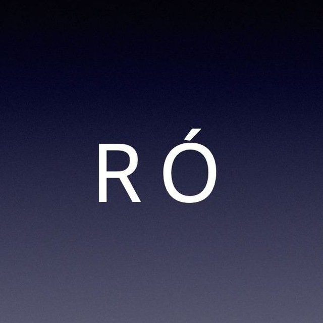 R Ó
