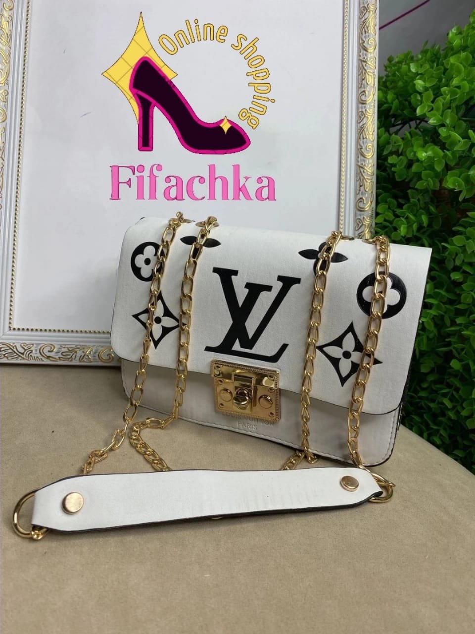 Одежда и сумки