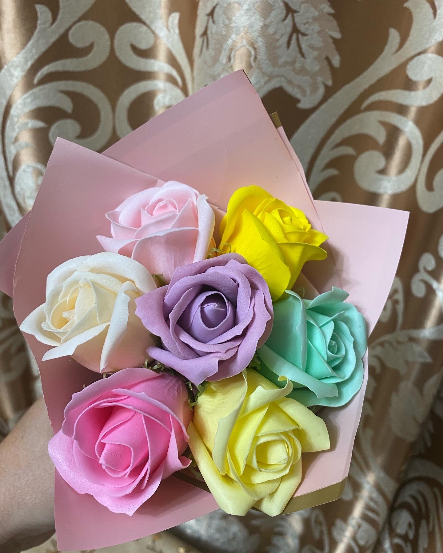 Букеты из мыльных роз Астрахань