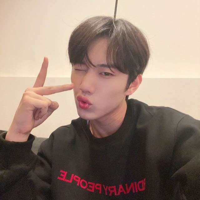 𝕍𝕀𝔹𝔼 𝔹𝕆𝕐𝕐𝕐𝕐𝕐𝕐🧖👣