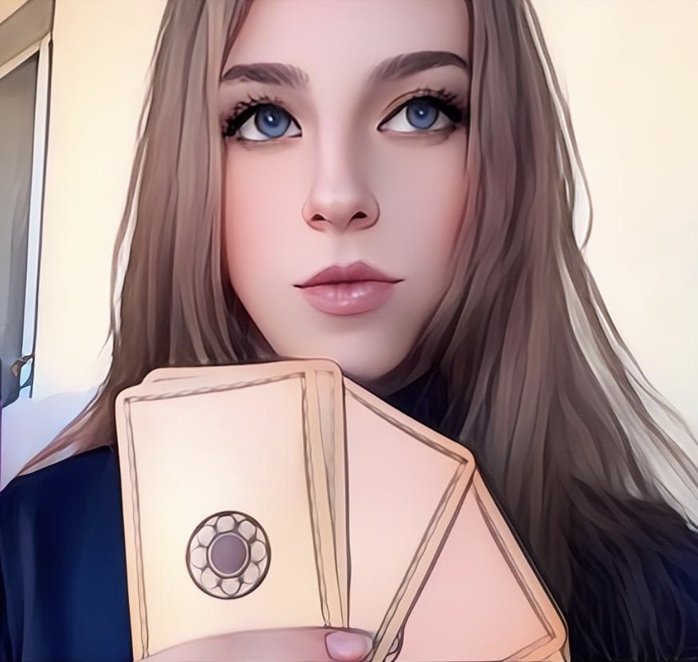 Ведьмочка с таро