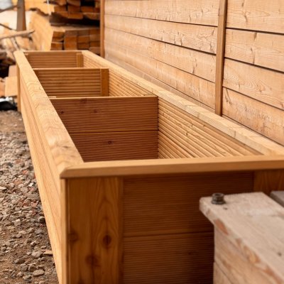 Моспил. Грядки из лиственницы.