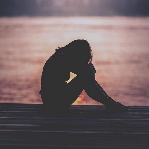 Здесь грустно 