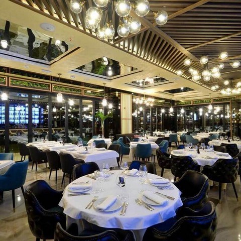 Ресторанный бизнесмен