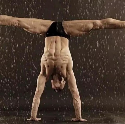 Шпагат, бег. Спорт Группа