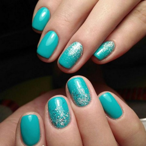 Маникюр, педикюр в СПб