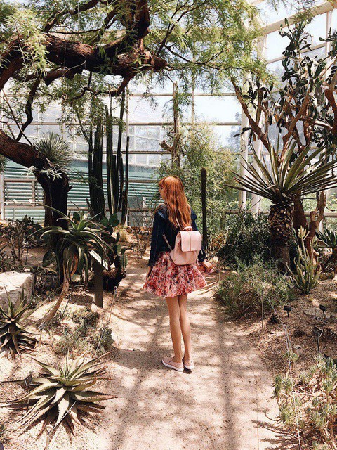 Юля знает TALK