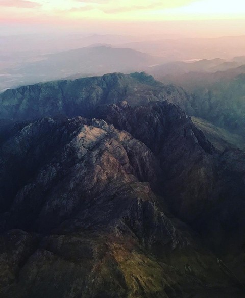 Выживший в Африке